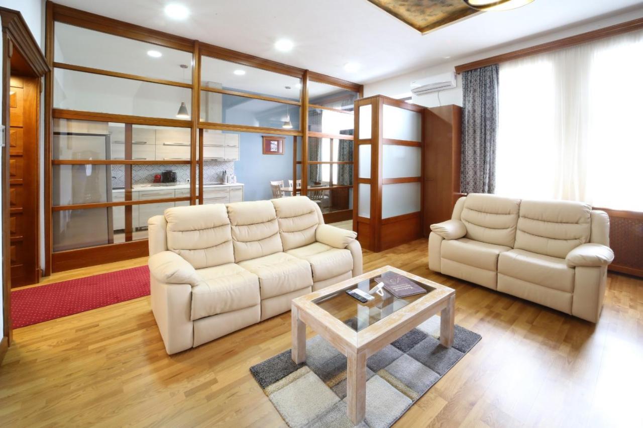 Virag Apartman Luxury Odorheiu Secuiesc Εξωτερικό φωτογραφία